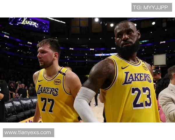 湖人热火精彩对决录播回顾球迷必看精彩瞬间与赛后分析